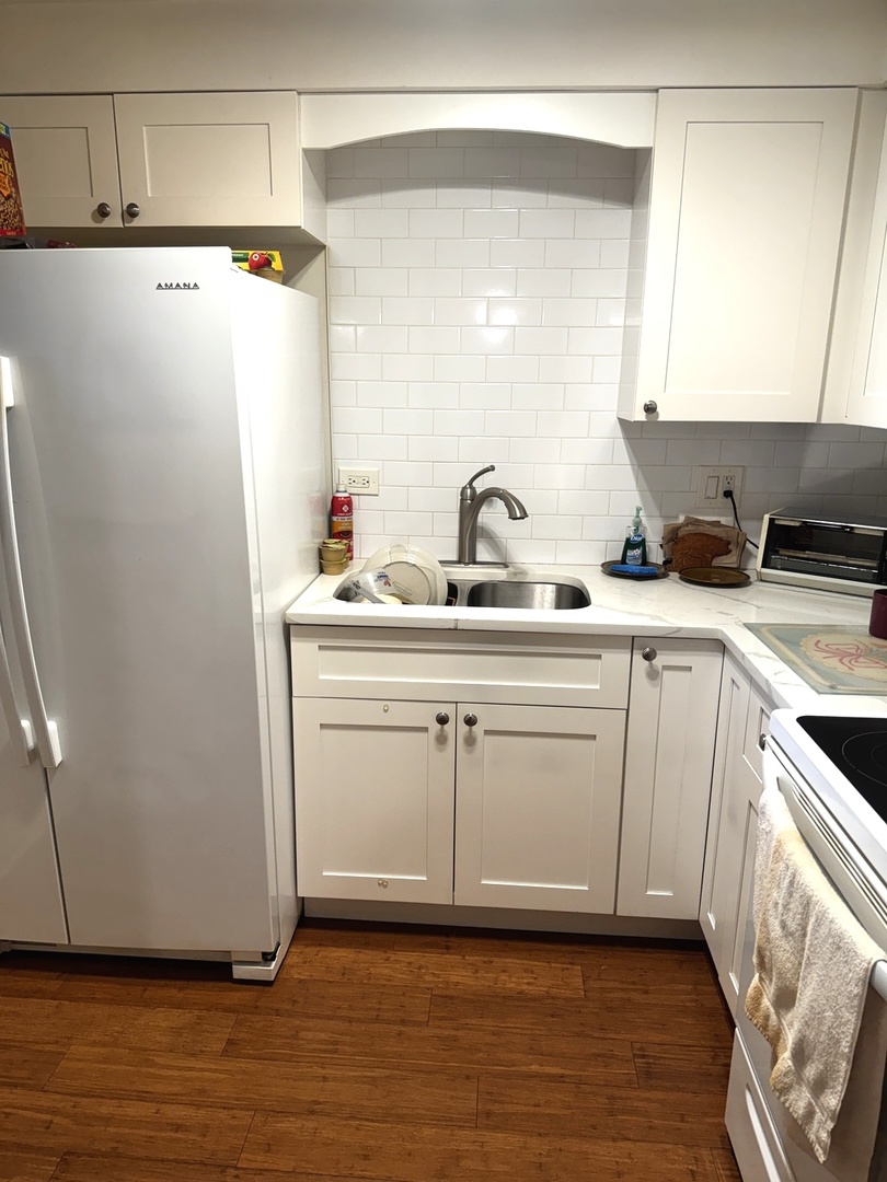 2333 N Neva Avenue #404C, Chicago, IL 60707