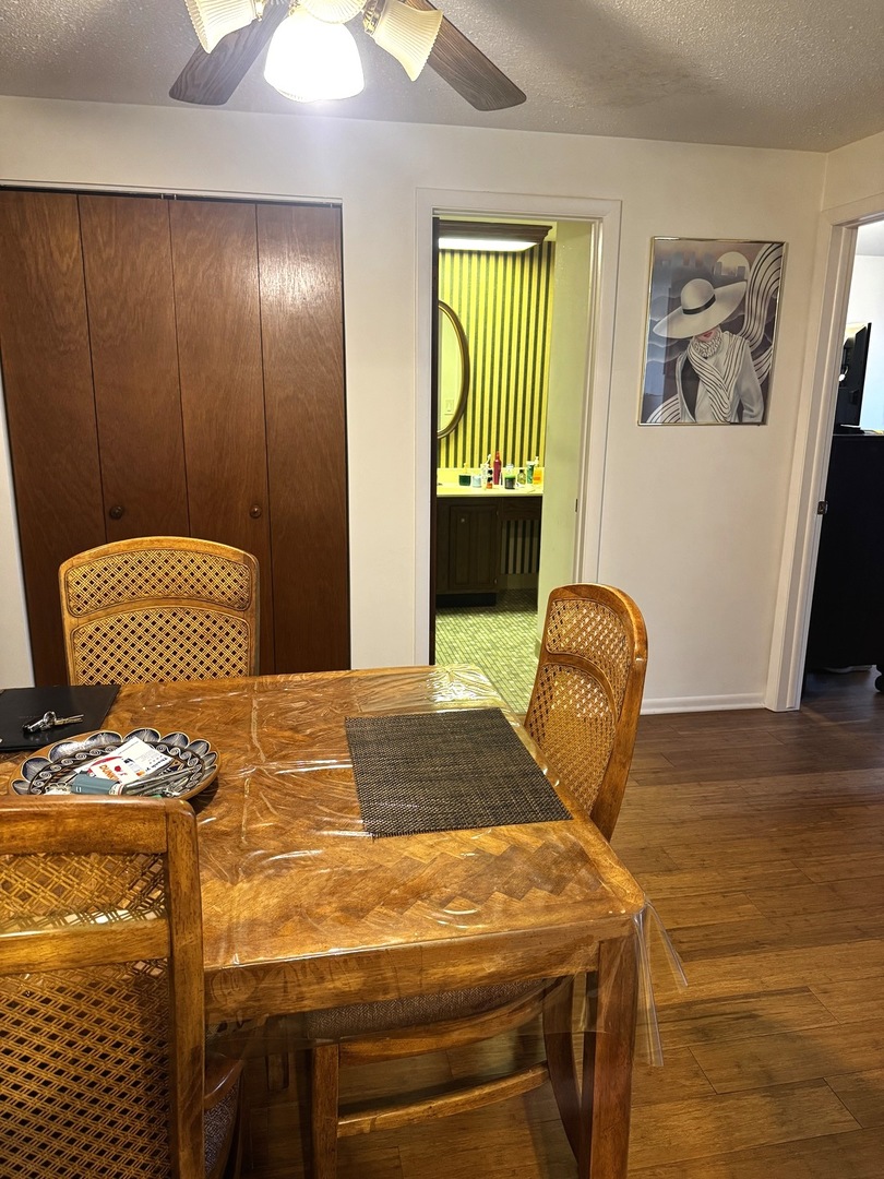 2333 N Neva Avenue #404C, Chicago, IL 60707