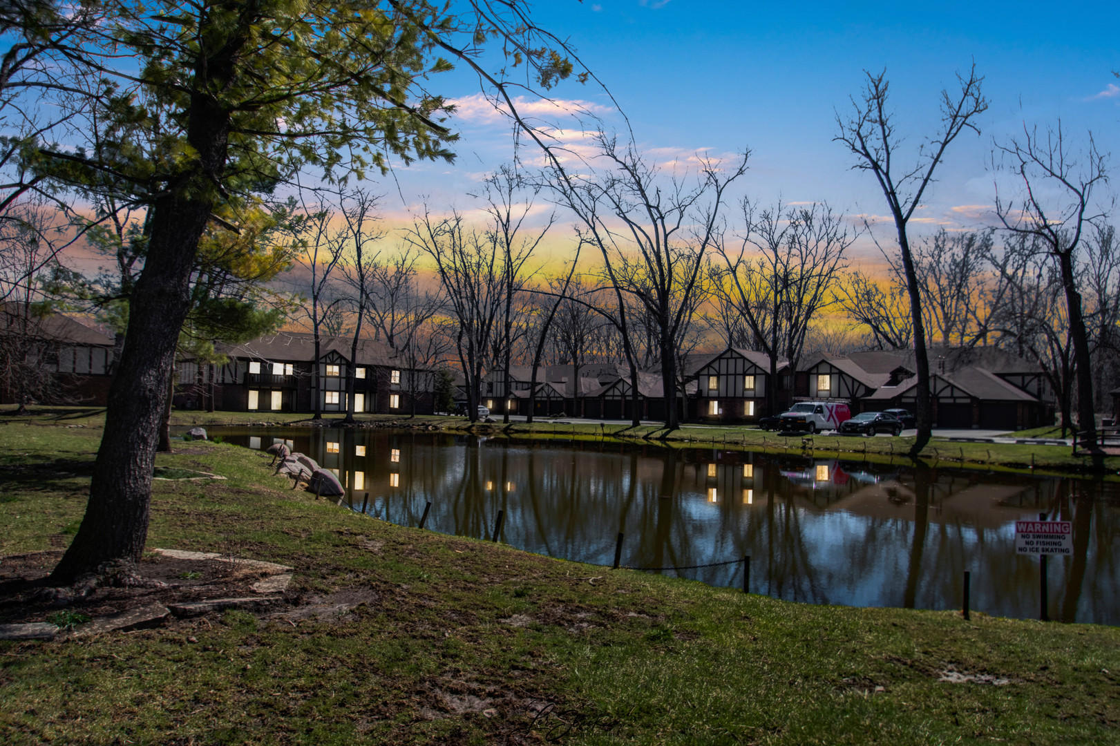 8137 Chestnut Drive #C, Palos Hills, IL 60465