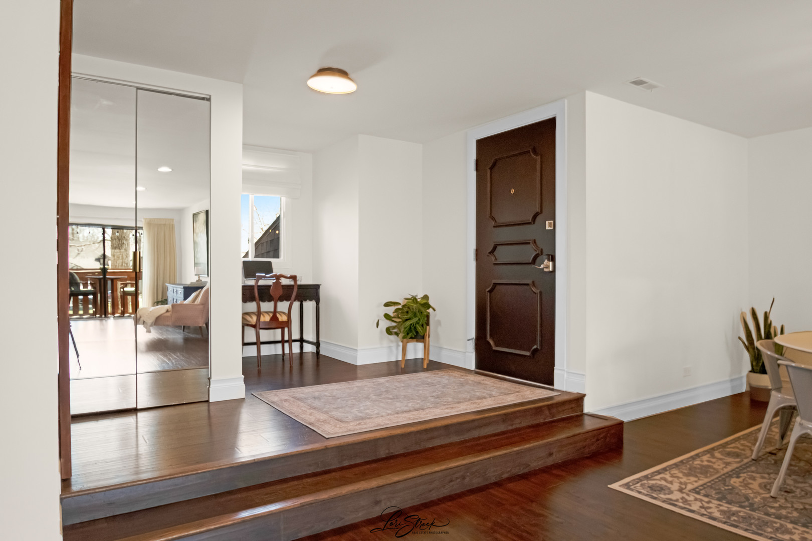 8137 Chestnut Drive #C, Palos Hills, IL 60465