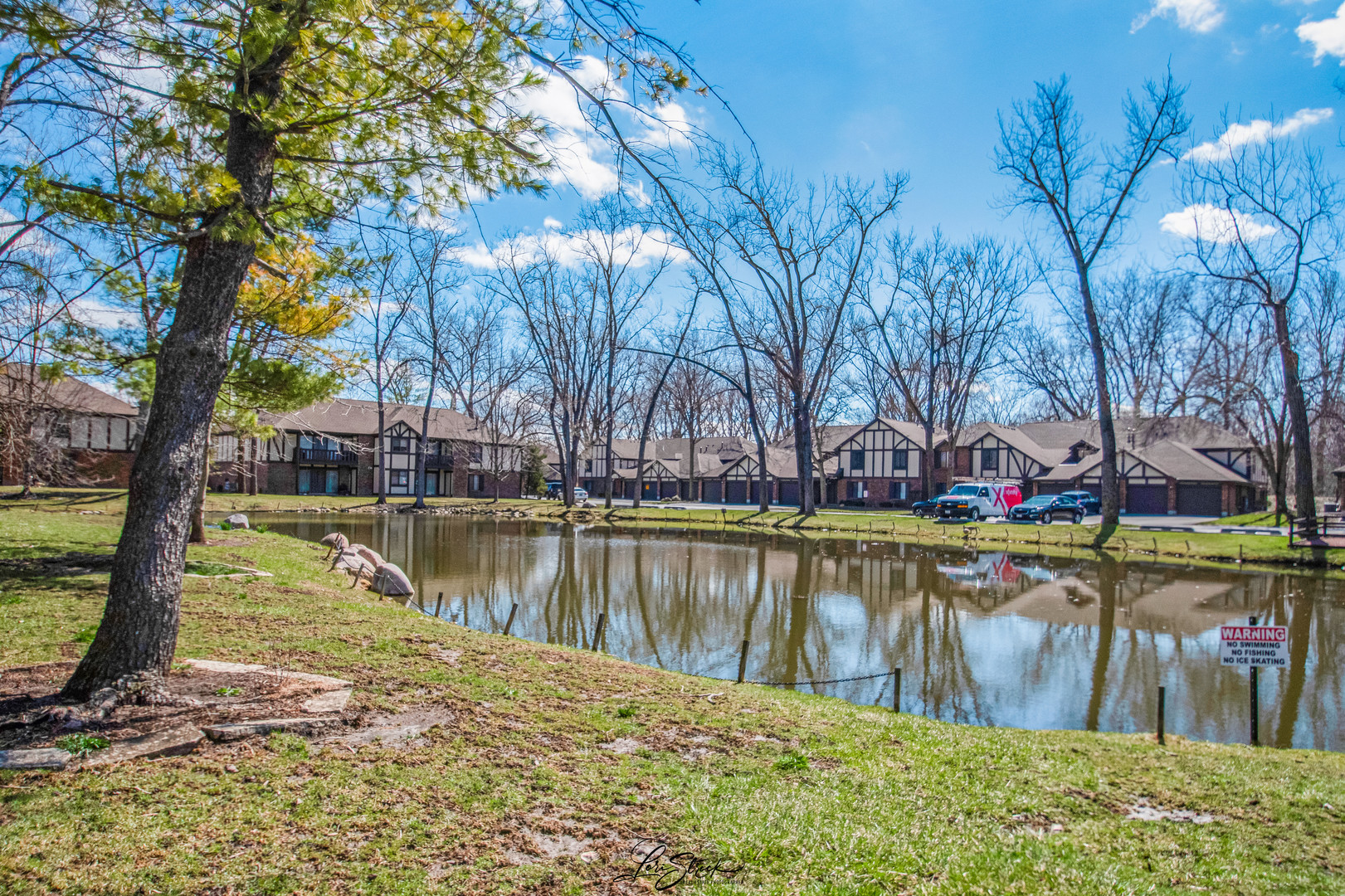 8137 Chestnut Drive #C, Palos Hills, IL 60465