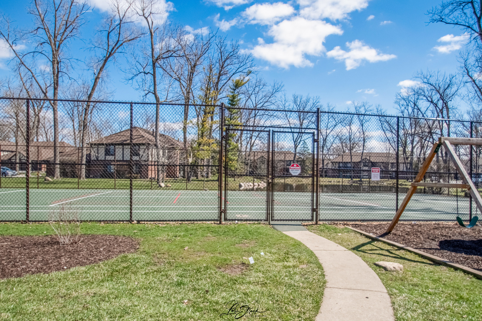 8137 Chestnut Drive #C, Palos Hills, IL 60465