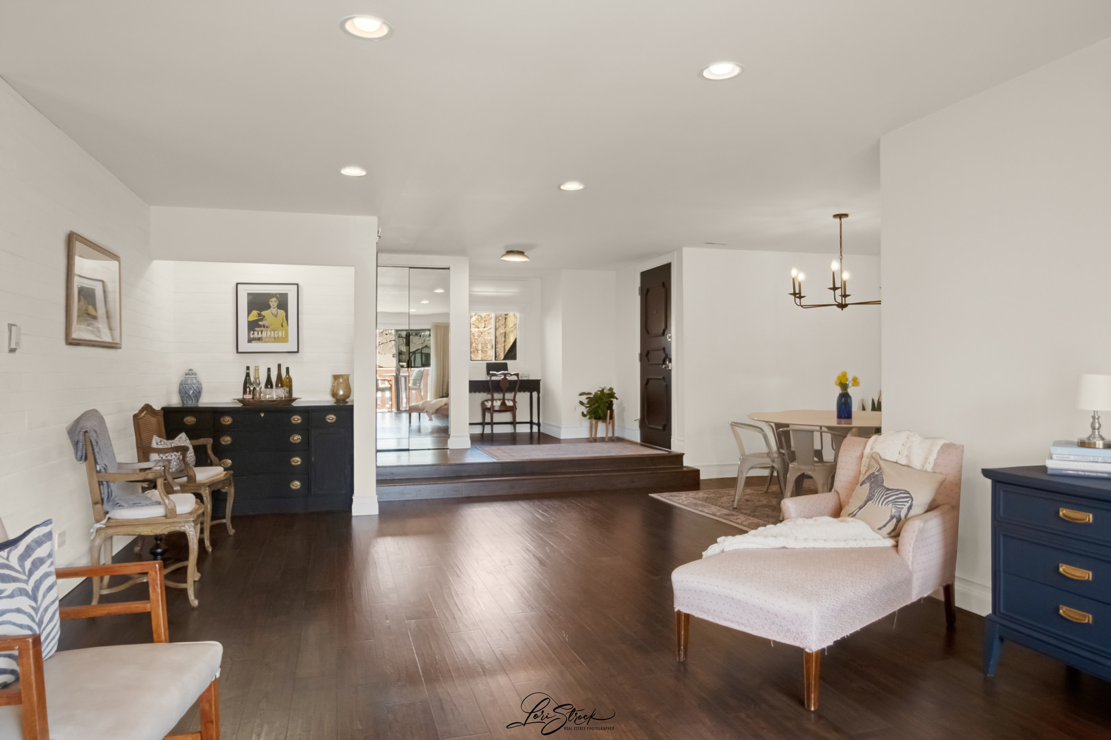 8137 Chestnut Drive #C, Palos Hills, IL 60465