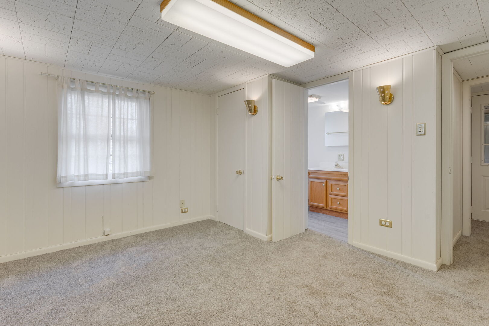 4700 Central Avenue, Western Springs, IL 60558