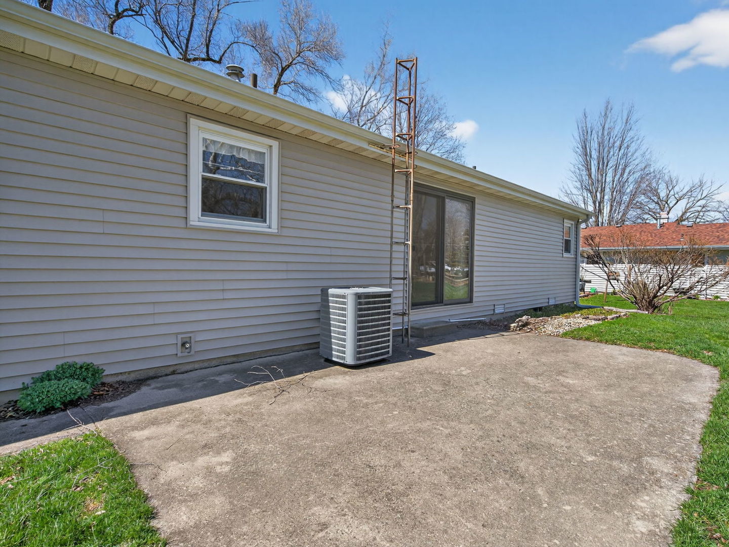 475 N 4th Avenue, Coal City, IL 60416