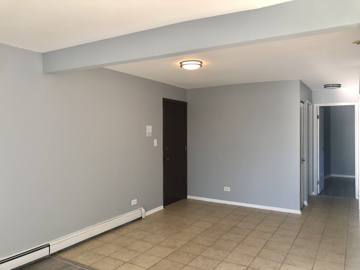 624 W 65th Street #6, Westmont, IL 60559