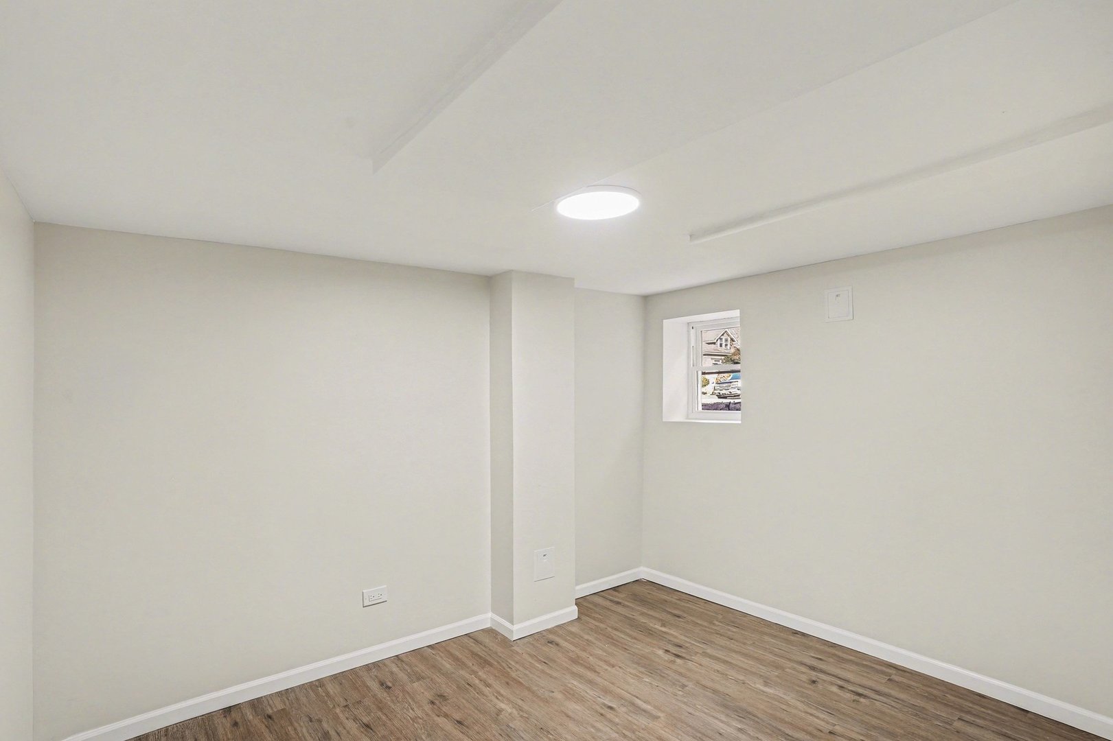 7947 S Kimbark Avenue, Chicago, IL 60619