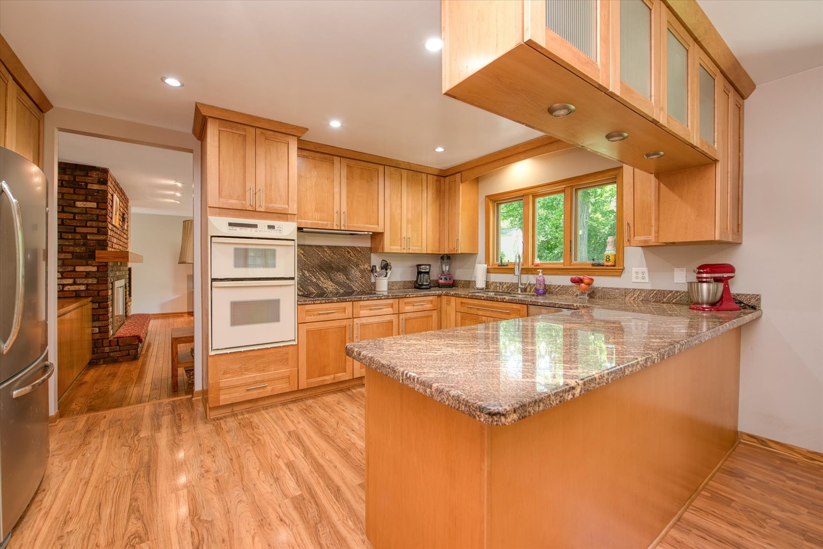1196 Nottingham Lane, Elgin, IL 60120