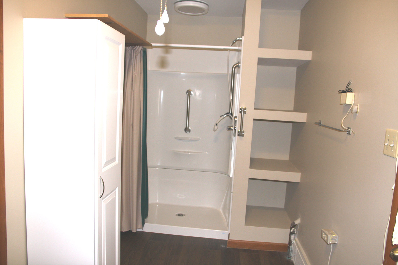 321 E Elm Street, Piper City, IL 60959