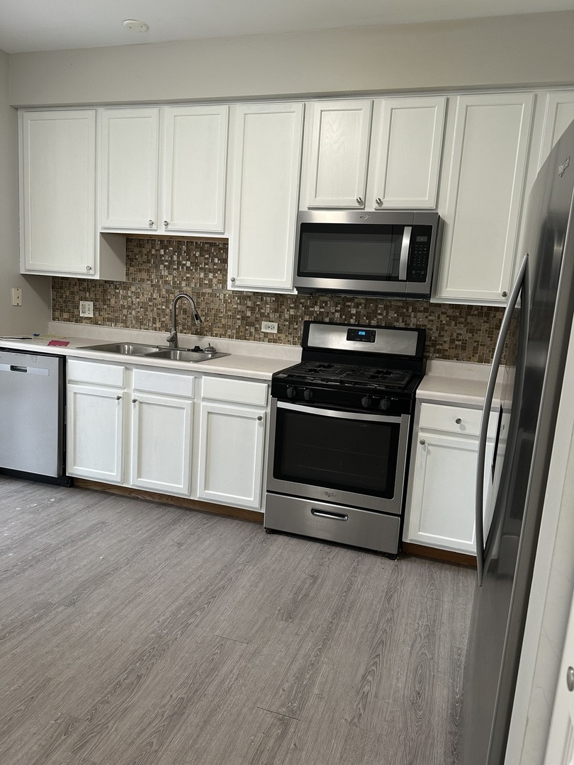 2819 White Thorn Avenue #0, Naperville, IL 60564