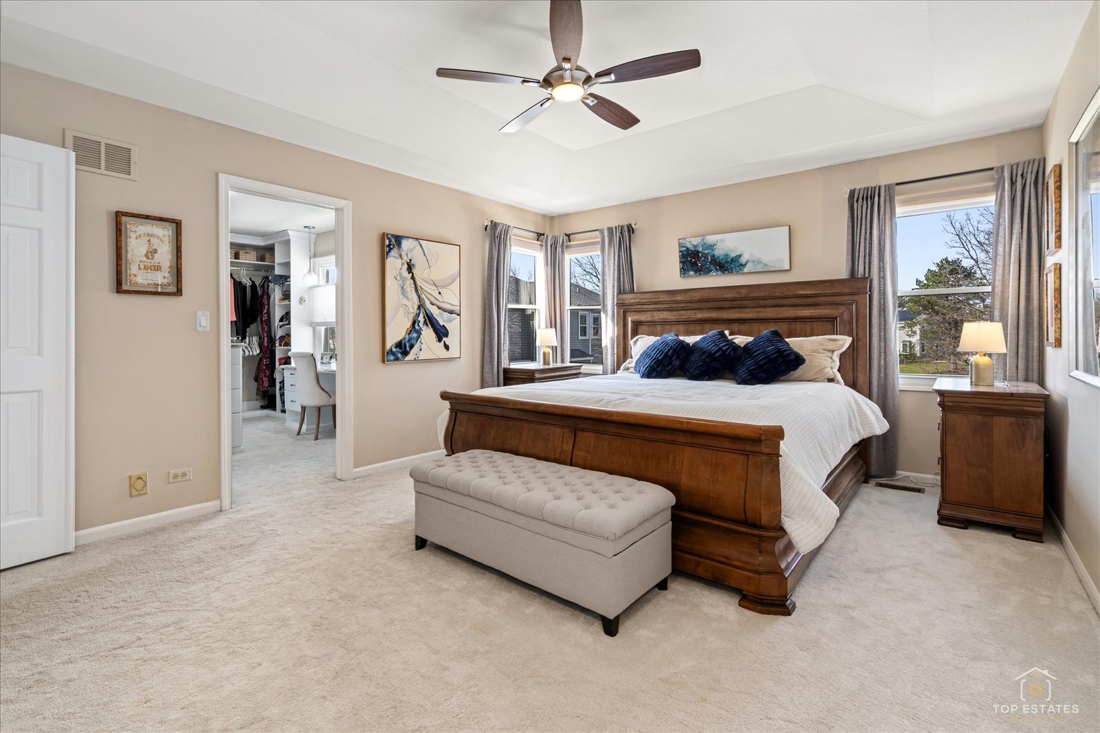 1894 Maine Drive, Elk Grove Village, IL 60007