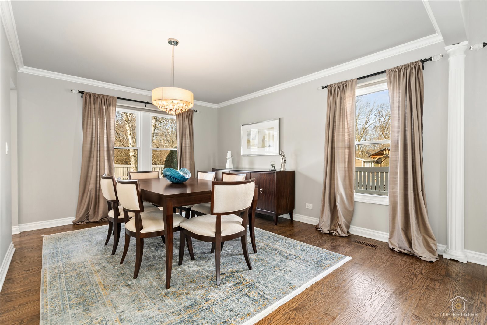 1894 Maine Drive, Elk Grove Village, IL 60007