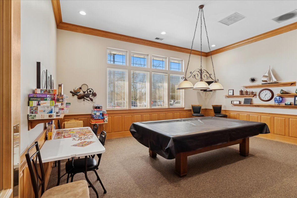 2334 Meadowcroft Lane, Grayslake, IL 60030