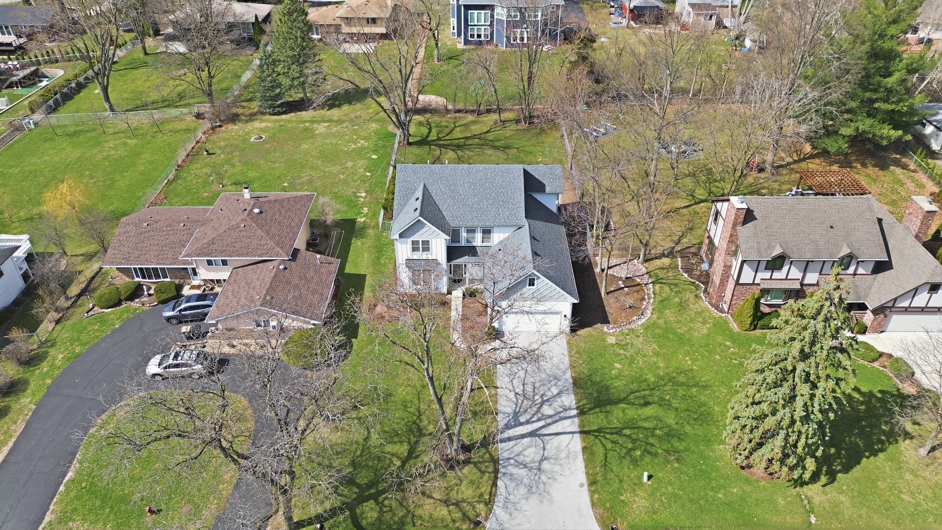 7814 Brookbank Road, Willowbrook, IL 60527