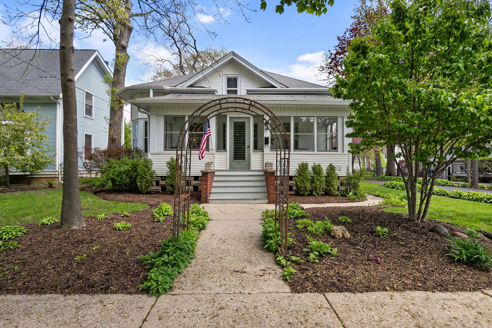 155 S Slusser Street, Grayslake, IL 60030