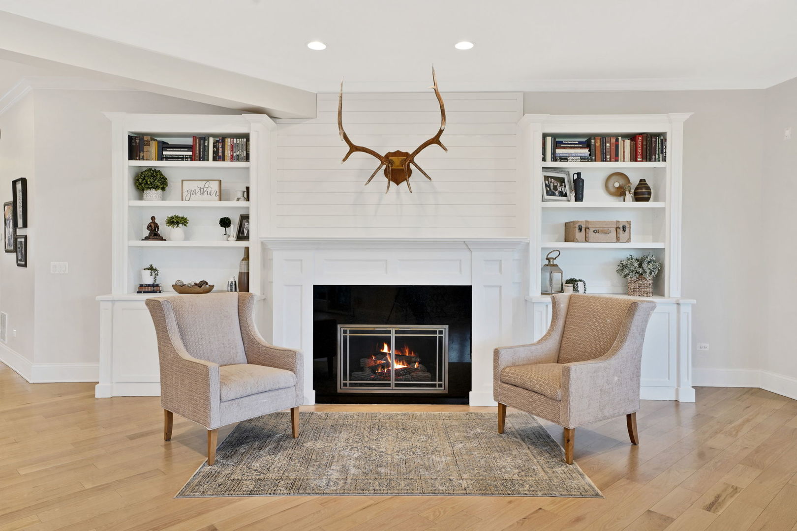 1428 Calcutta Lane, Naperville, IL 60563