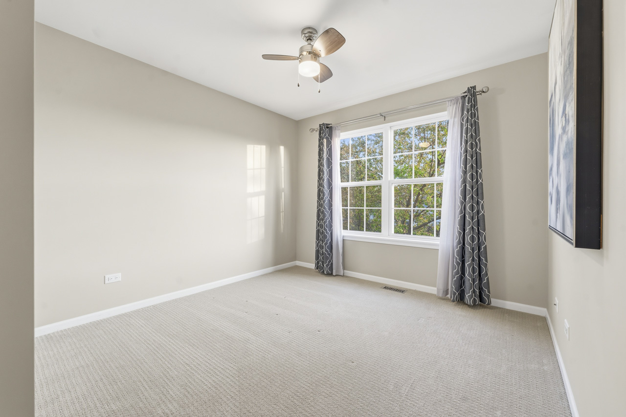 21430 Carlton Street, Crest Hill, IL 60403