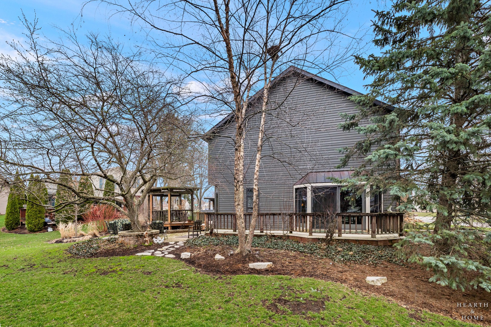 1630 Castaway Court, Hoffman Estates, IL 60010