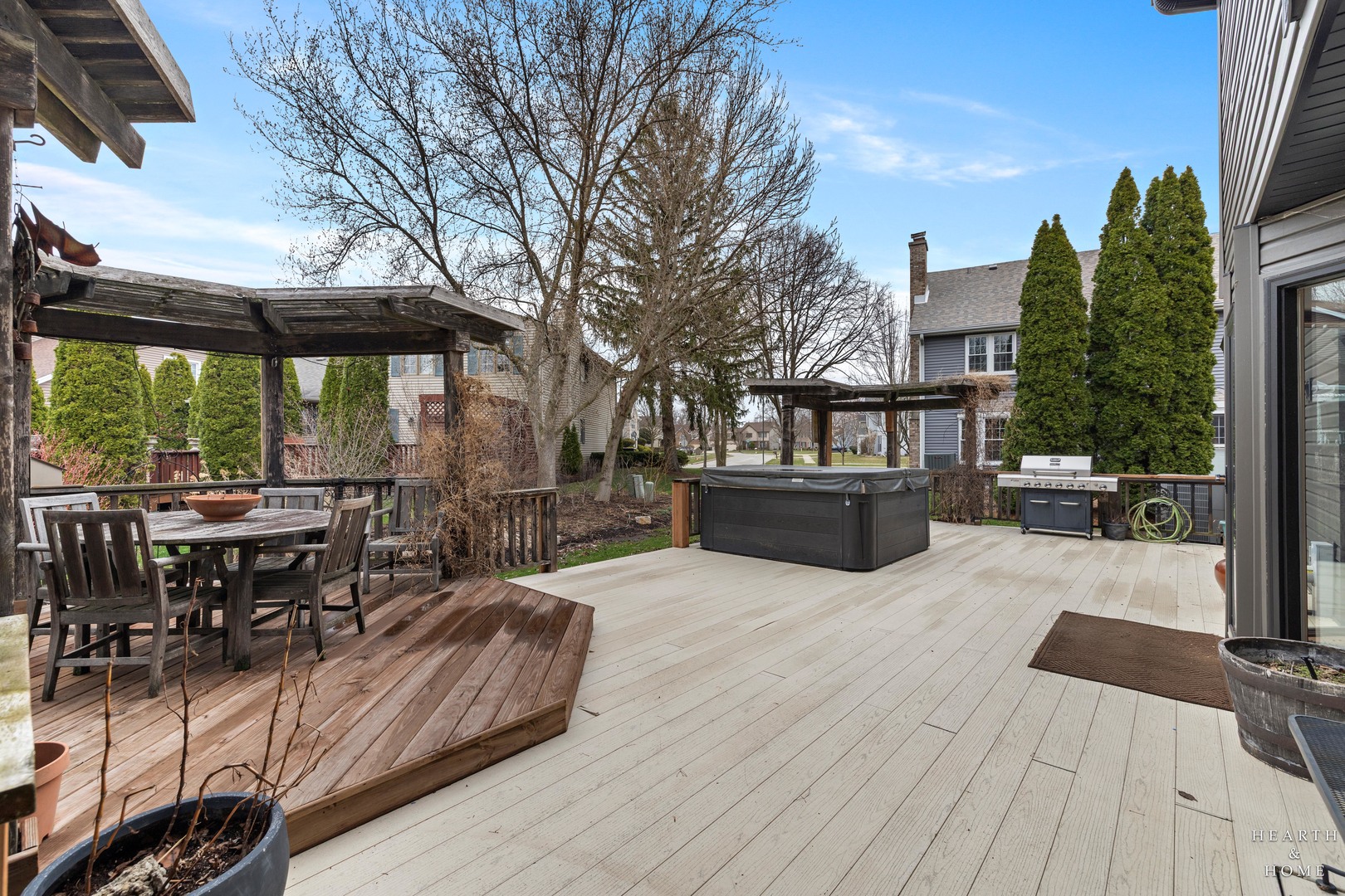 1630 Castaway Court, Hoffman Estates, IL 60010