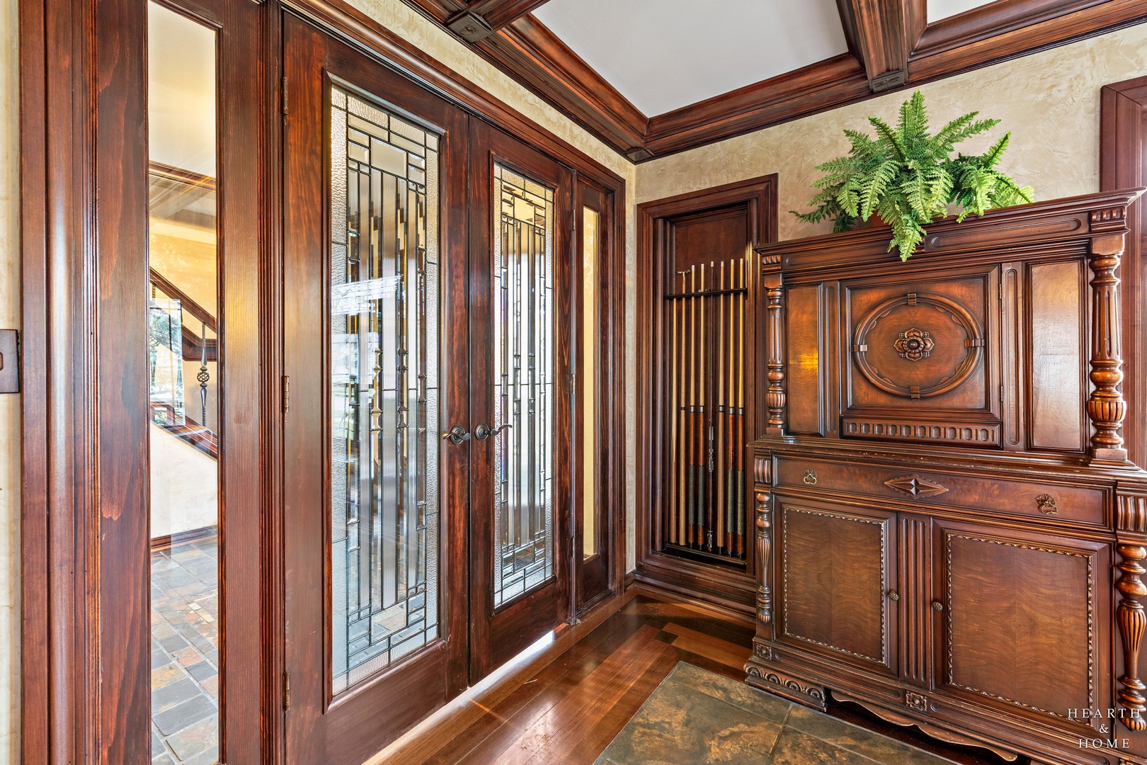 1630 Castaway Court, Hoffman Estates, IL 60010