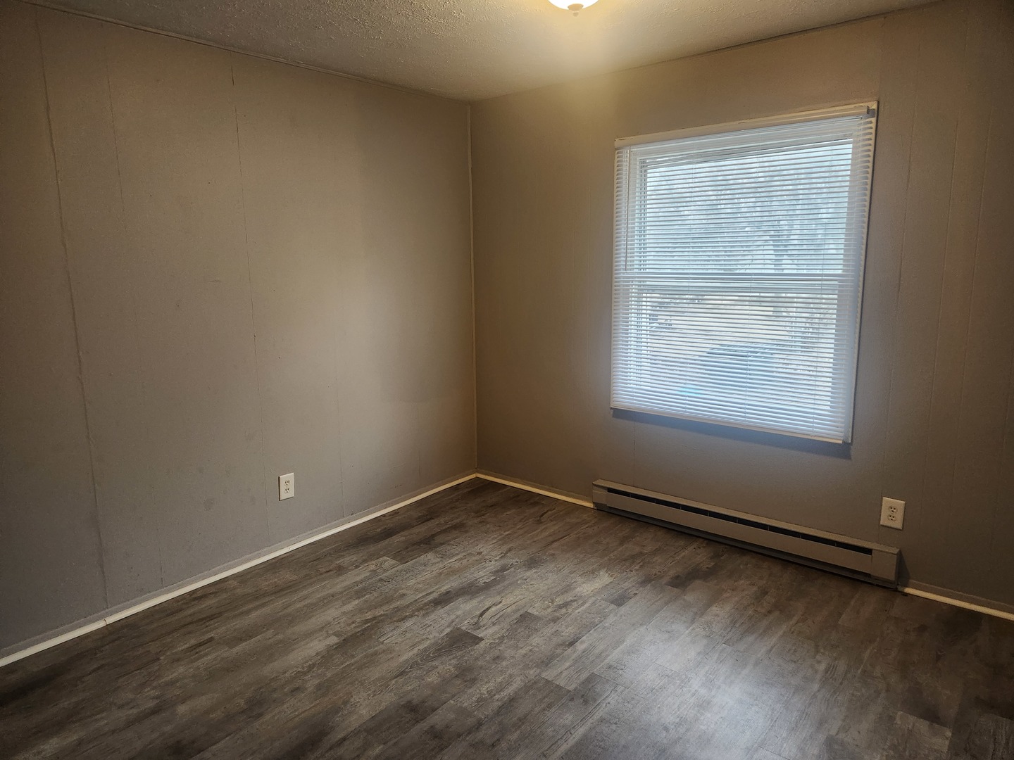 201-207 S Maple Street, Toluca, IL 61369