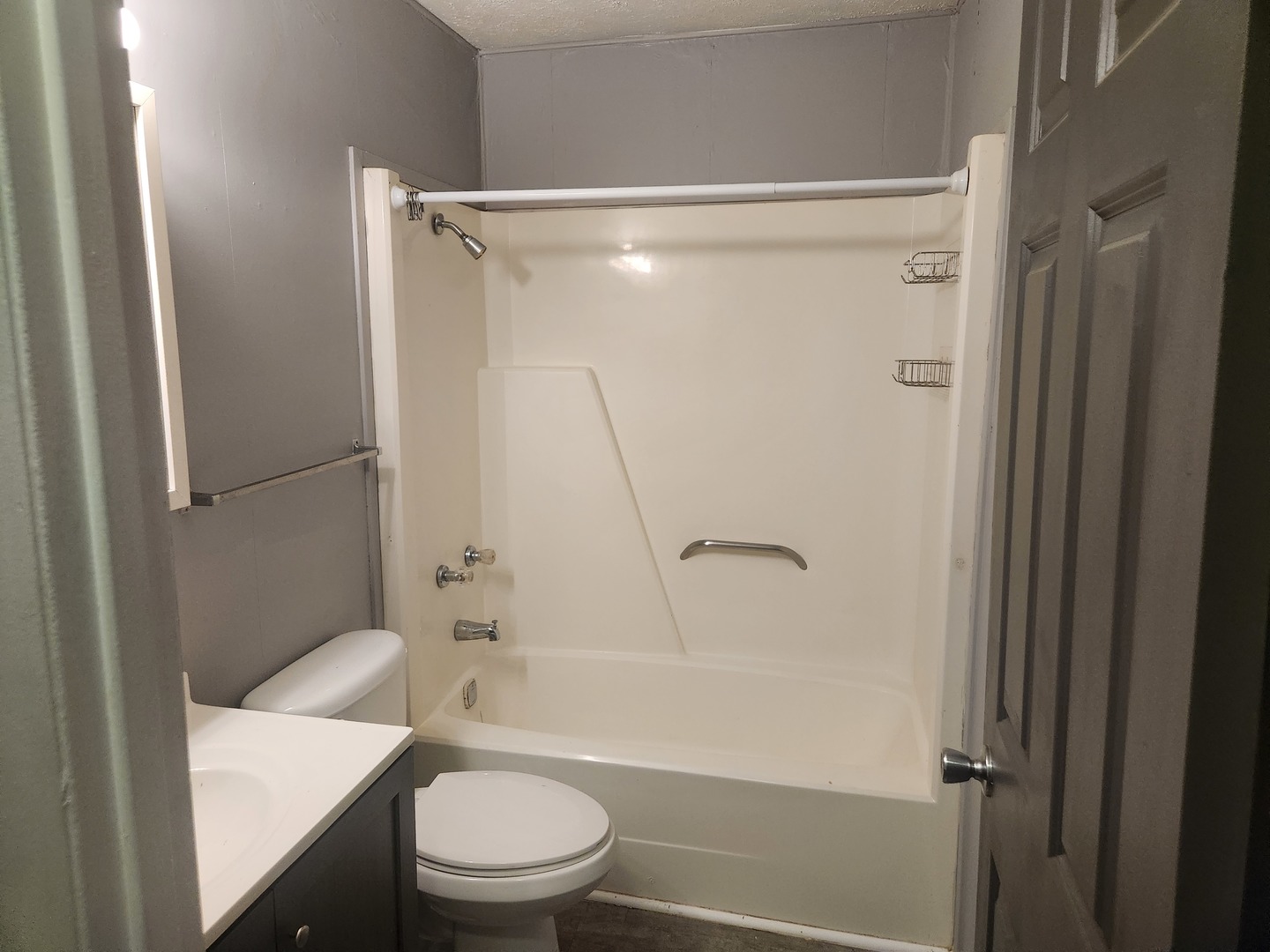 201-207 S Maple Street, Toluca, IL 61369