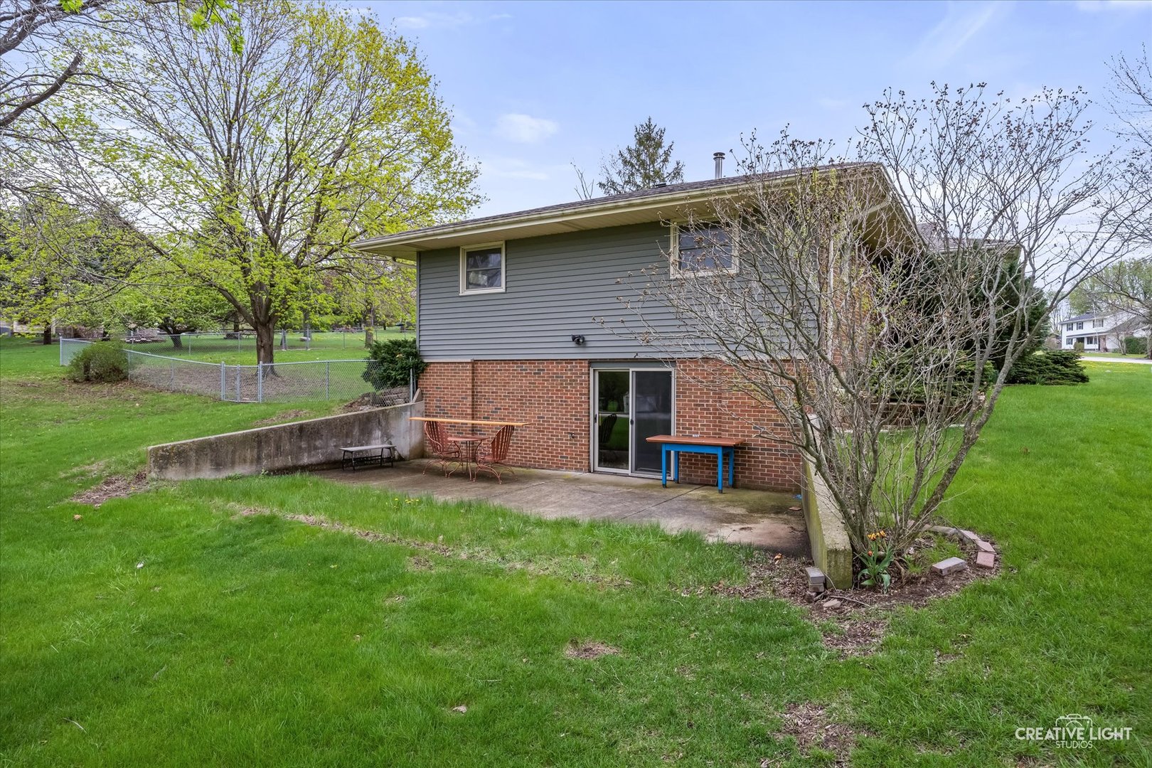 70 Highview Drive, Yorkville, IL 60560