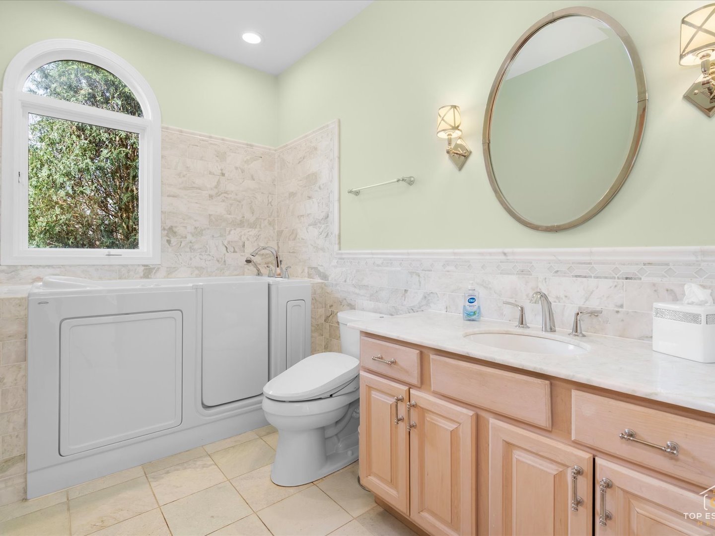 22898 N Foxtail Drive, Kildeer, IL 60047