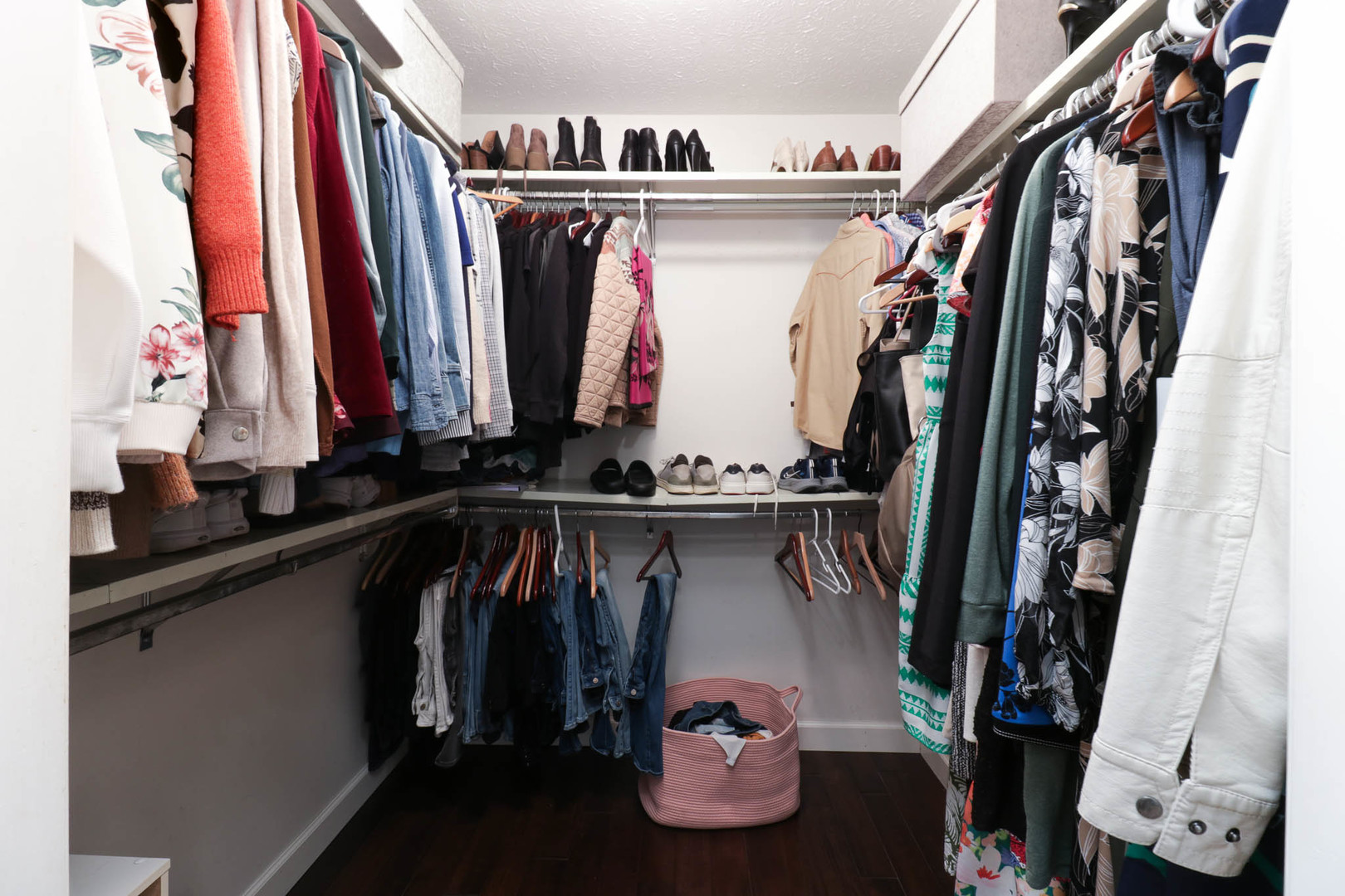 8989 Tamarac Way, Bloomington, IL 61705