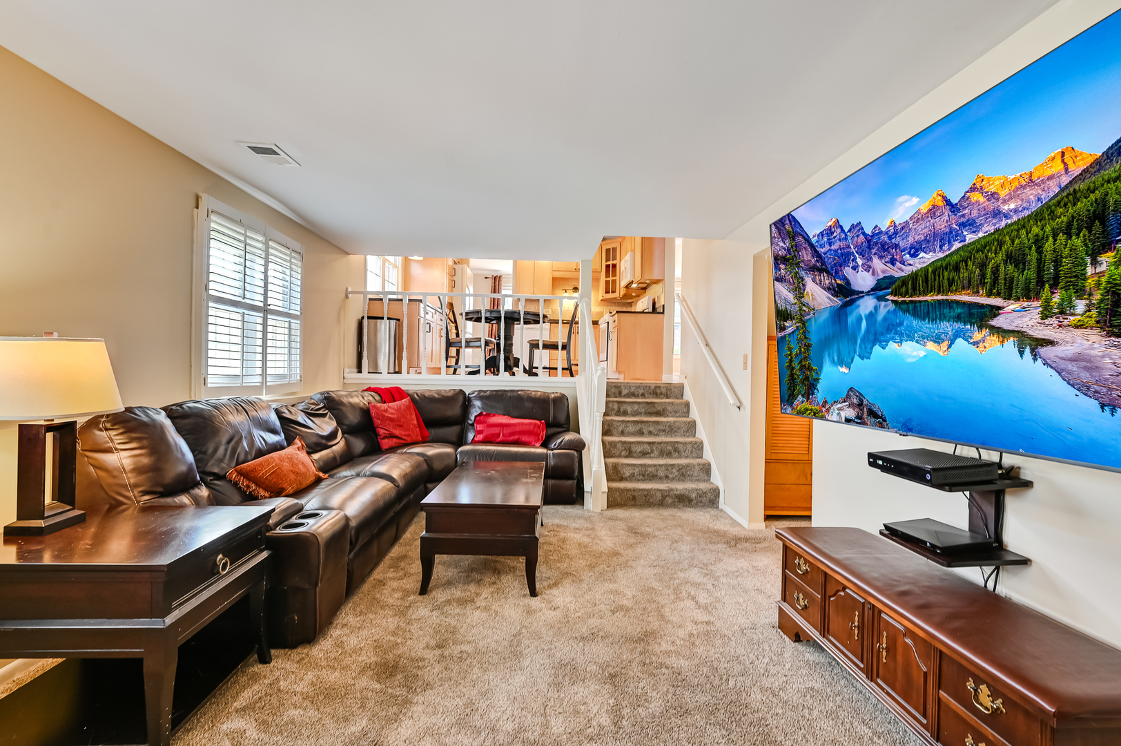 6928 W Crandall Avenue, Worth, IL 60482