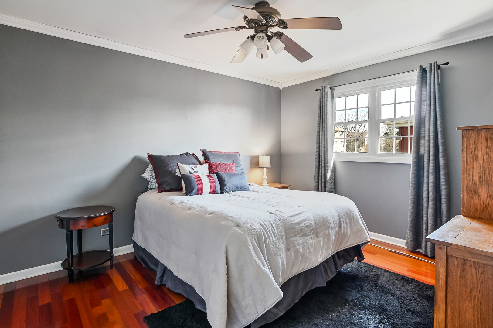 6928 W Crandall Avenue, Worth, IL 60482