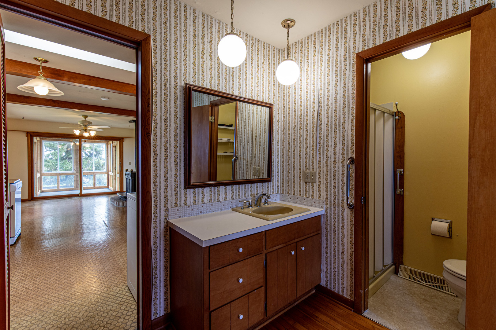 19332 1950 East Street, Princeton, IL 61356