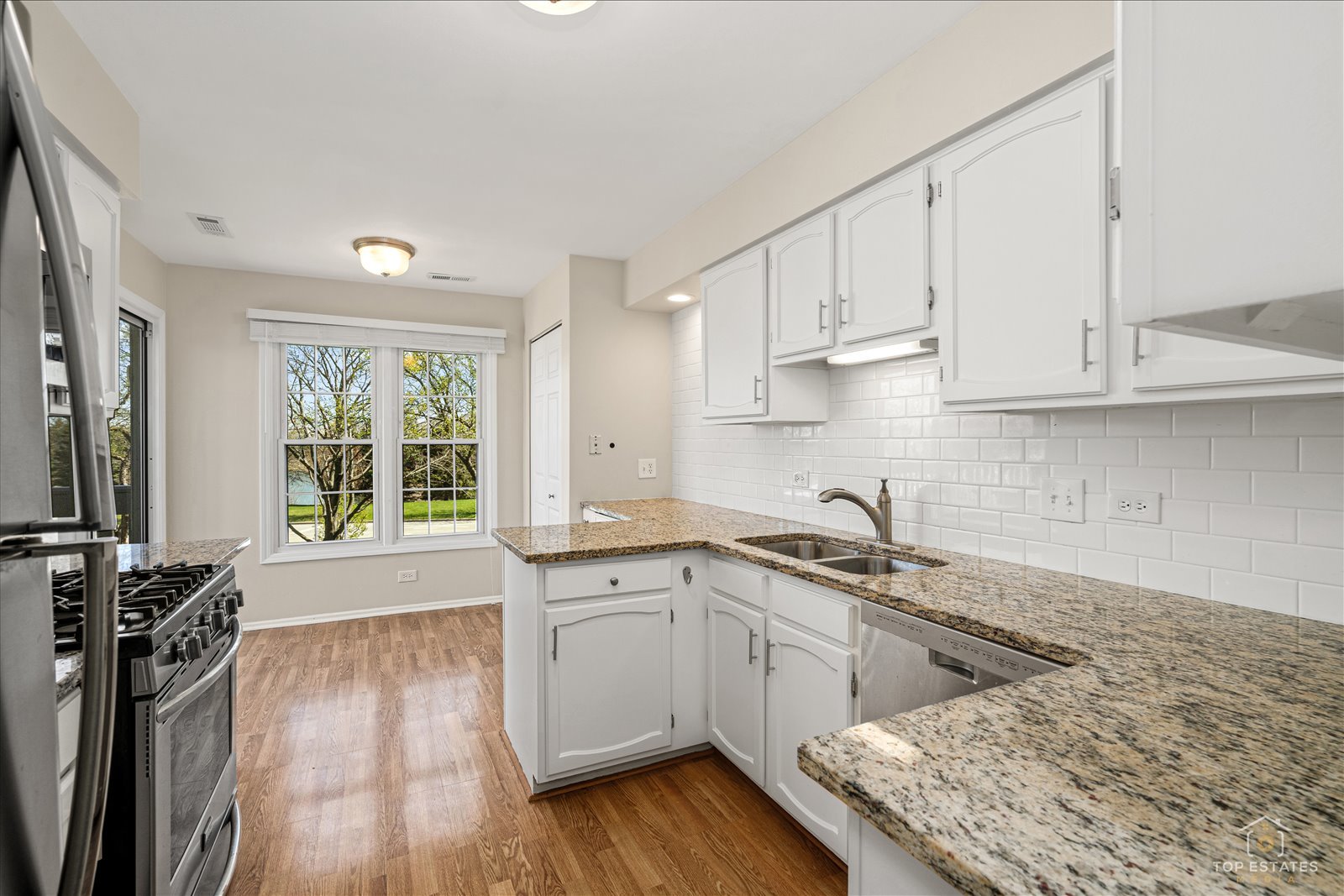 1427 Sutton Court #1427, Vernon Hills, IL 60061