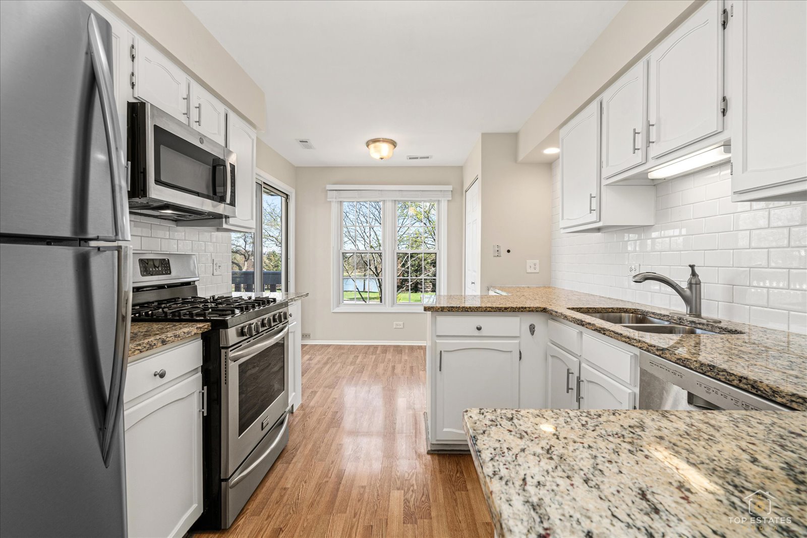 1427 Sutton Court #1427, Vernon Hills, IL 60061