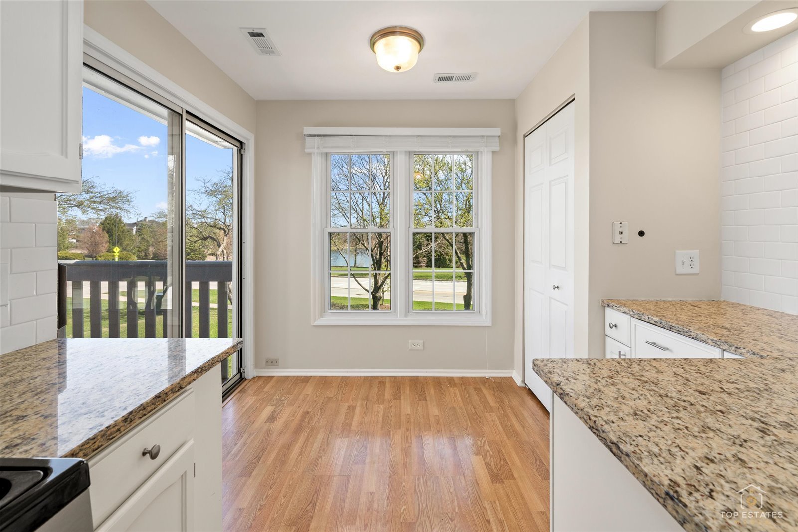 1427 Sutton Court #1427, Vernon Hills, IL 60061