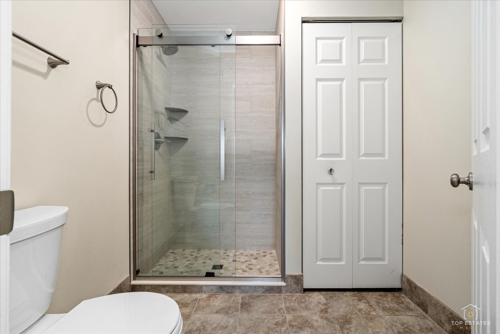 1427 Sutton Court #1427, Vernon Hills, IL 60061