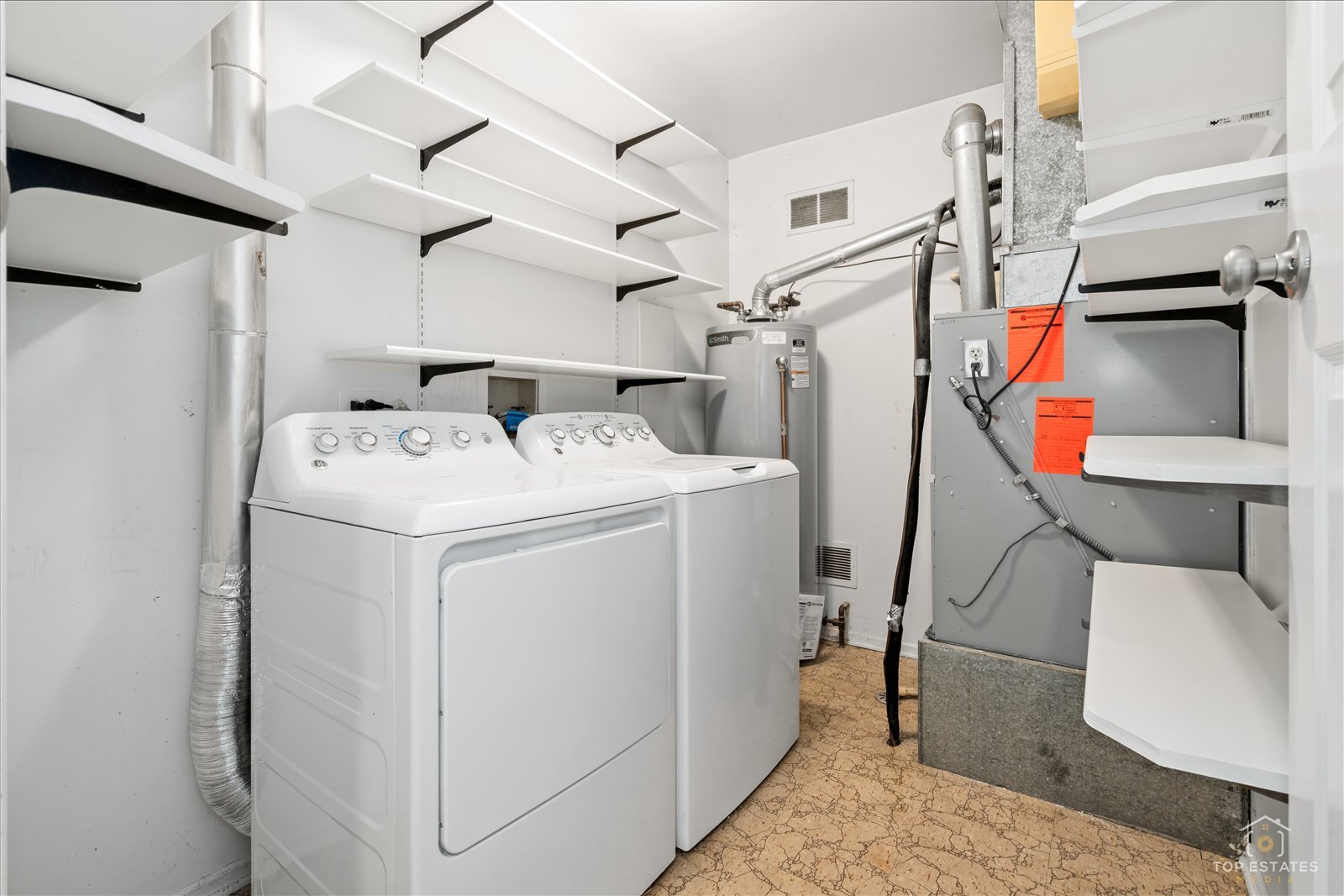 1427 Sutton Court #1427, Vernon Hills, IL 60061