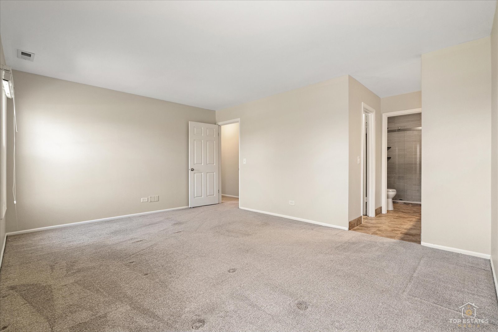 1427 Sutton Court #1427, Vernon Hills, IL 60061