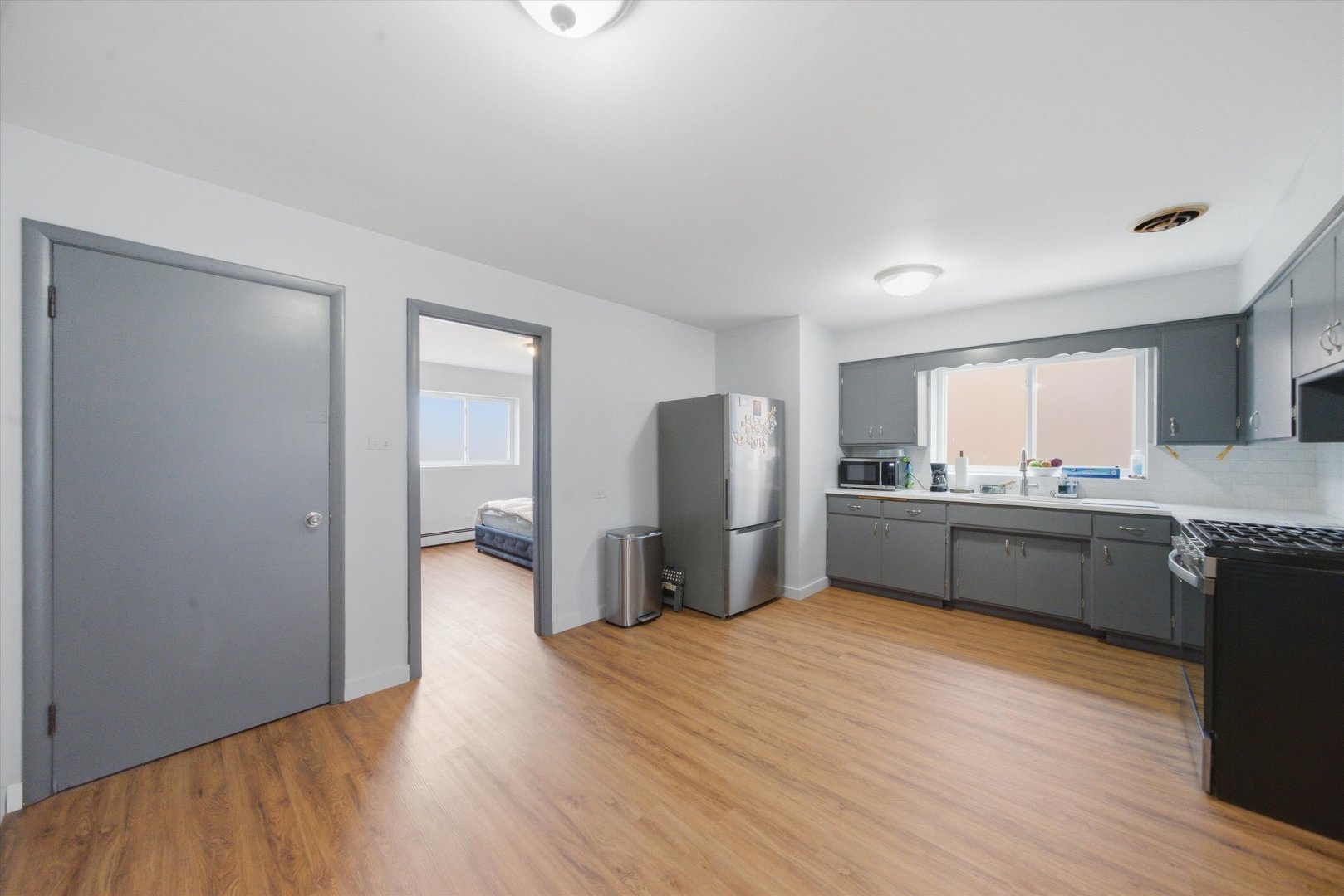 7412 W 63rd Place, Summit, IL 60501