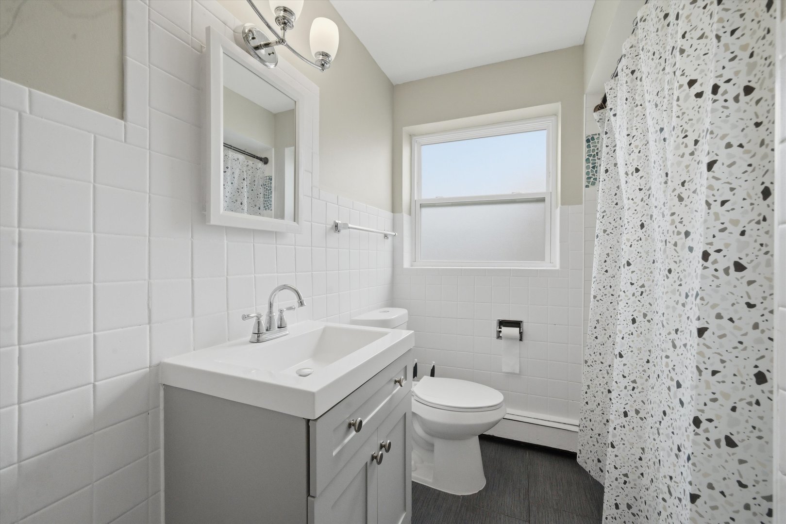 7412 W 63rd Place, Summit, IL 60501