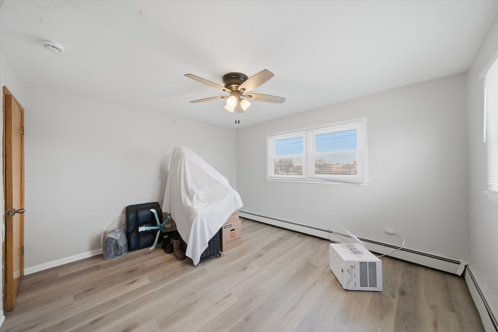 7412 W 63rd Place, Summit, IL 60501