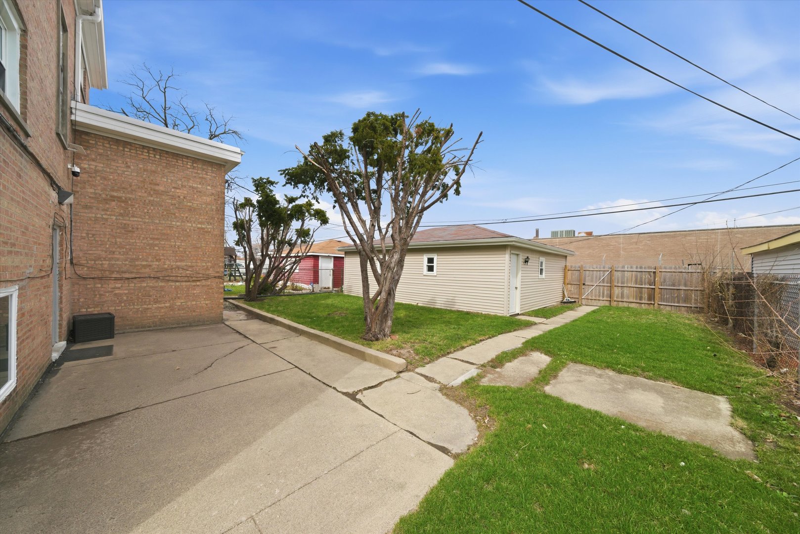 7412 W 63rd Place, Summit, IL 60501