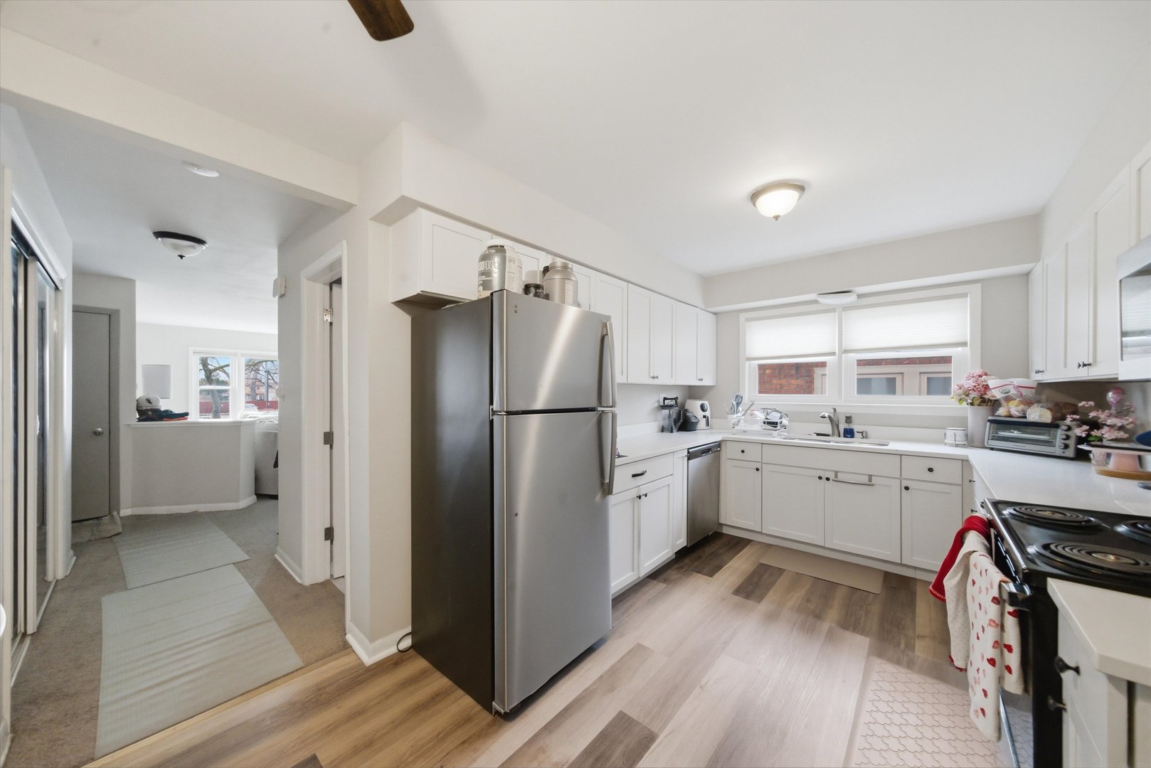 7412 W 63rd Place, Summit, IL 60501