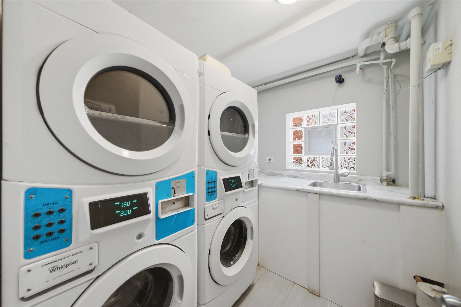 7412 W 63rd Place, Summit, IL 60501