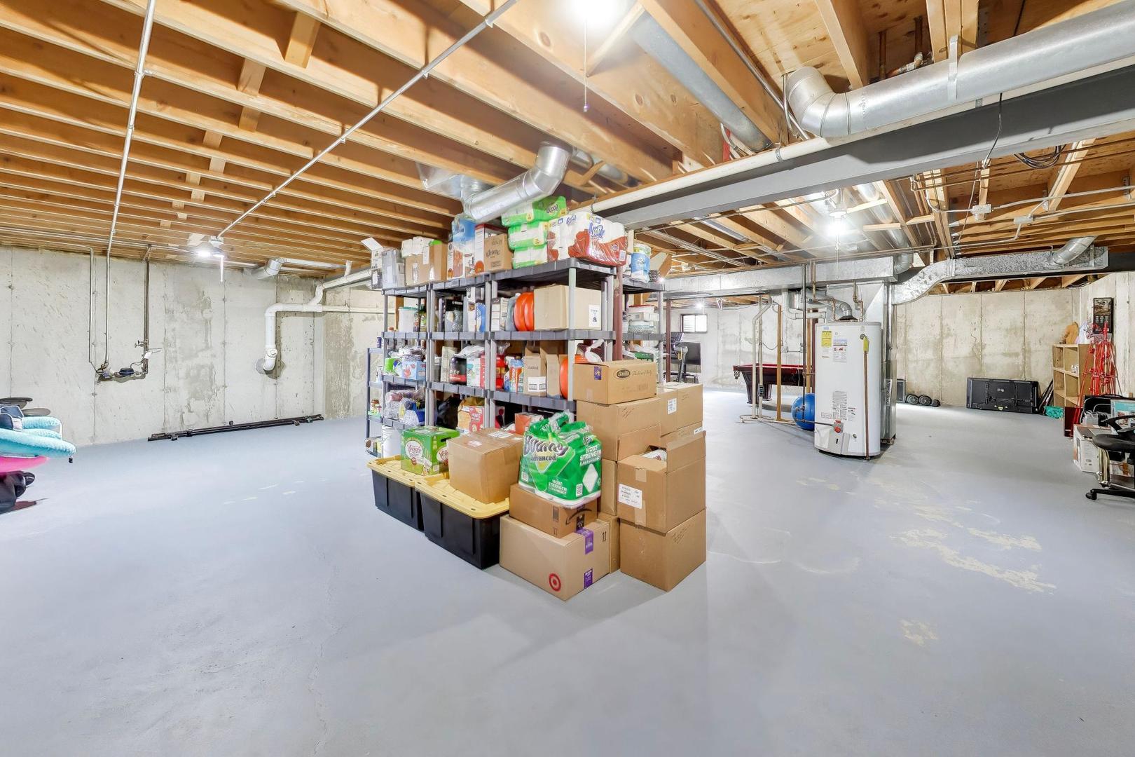 1075 Longford Road, Bartlett, IL 60103