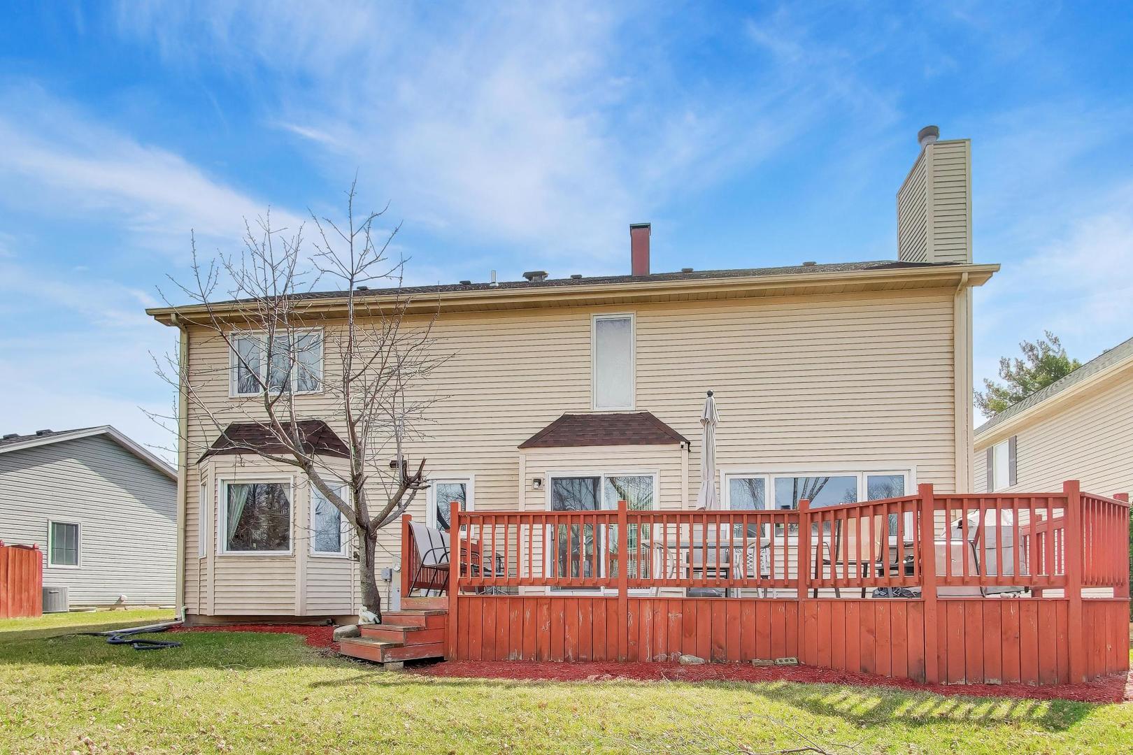 1075 Longford Road, Bartlett, IL 60103