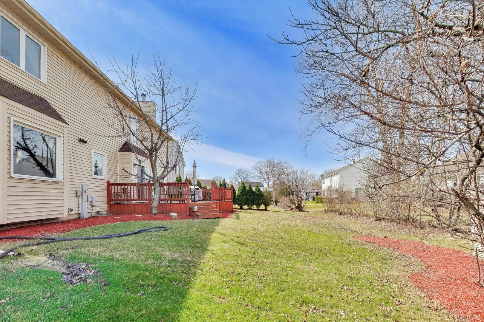 1075 Longford Road, Bartlett, IL 60103