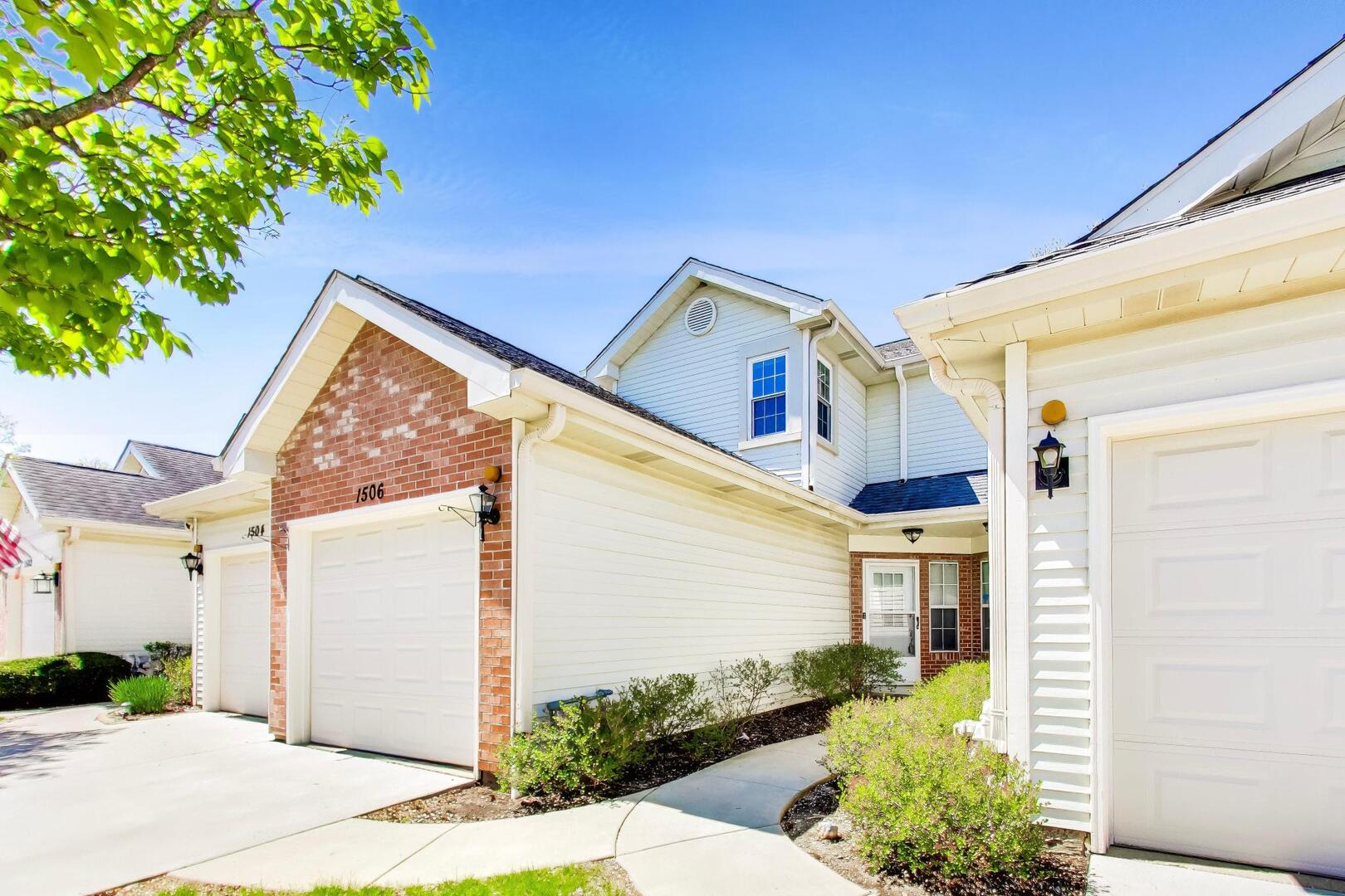 1075 Longford Road, Bartlett, IL 60103