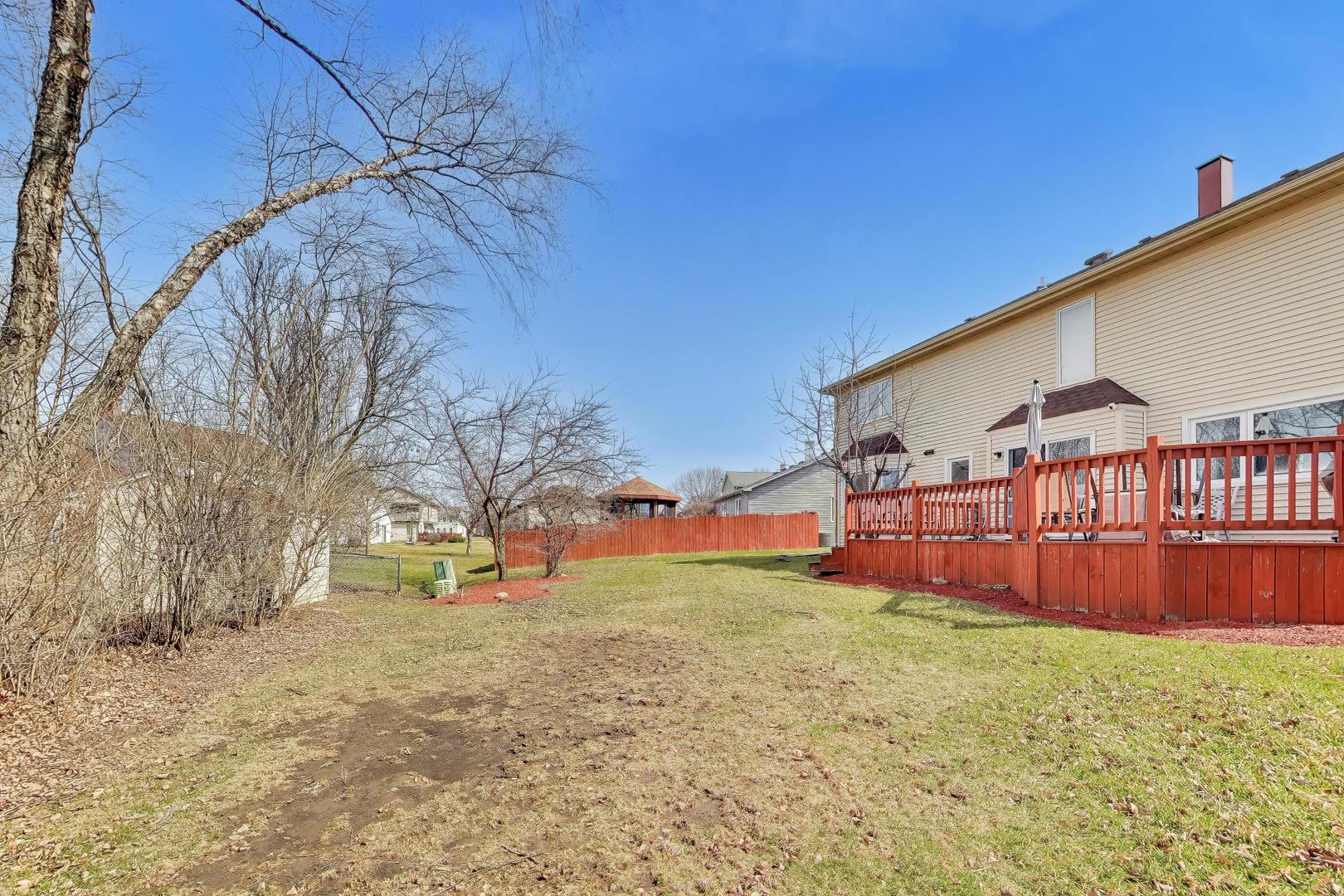 1075 Longford Road, Bartlett, IL 60103