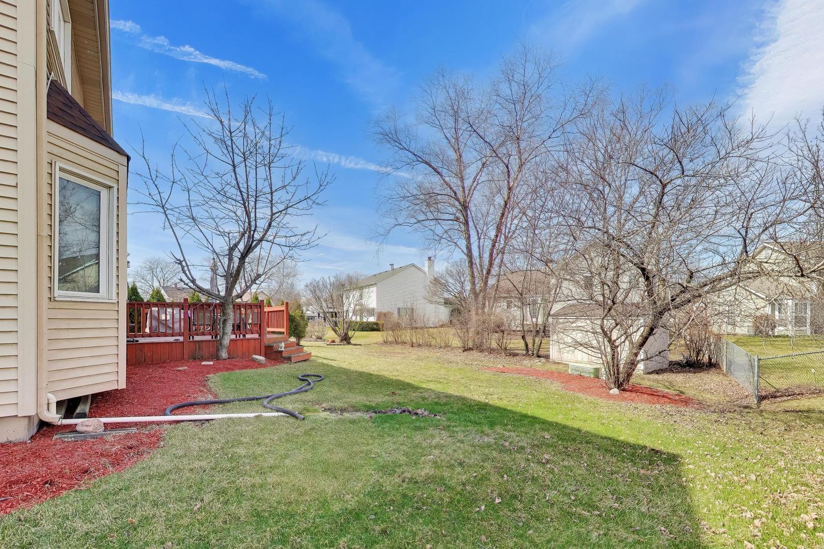 1075 Longford Road, Bartlett, IL 60103